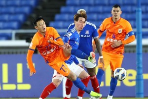 金年会官方入口-今晨山东泰山备战欧冠；临场应变细节曝光；压力陡增；球探报告显示潜力(山东泰山vs横滨水手战绩)